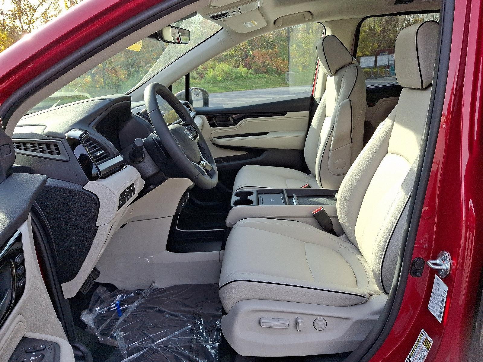 2025 Honda Odyssey Vehicle Photo in Harrisburg, PA 17111