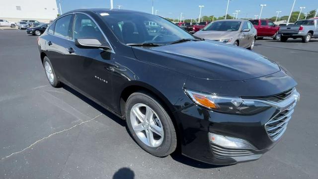 Used 2022 Chevrolet Malibu 1LS with VIN 1G1ZB5ST0NF187839 for sale in Columbus, OH