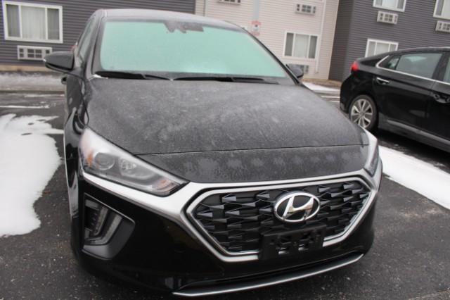 2022 Hyundai IONIQ Hybrid Vehicle Photo in Green Bay, WI 54304