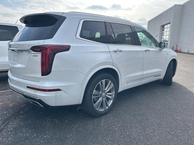 2024 Cadillac XT6 Vehicle Photo in SAUK CITY, WI 53583-1301