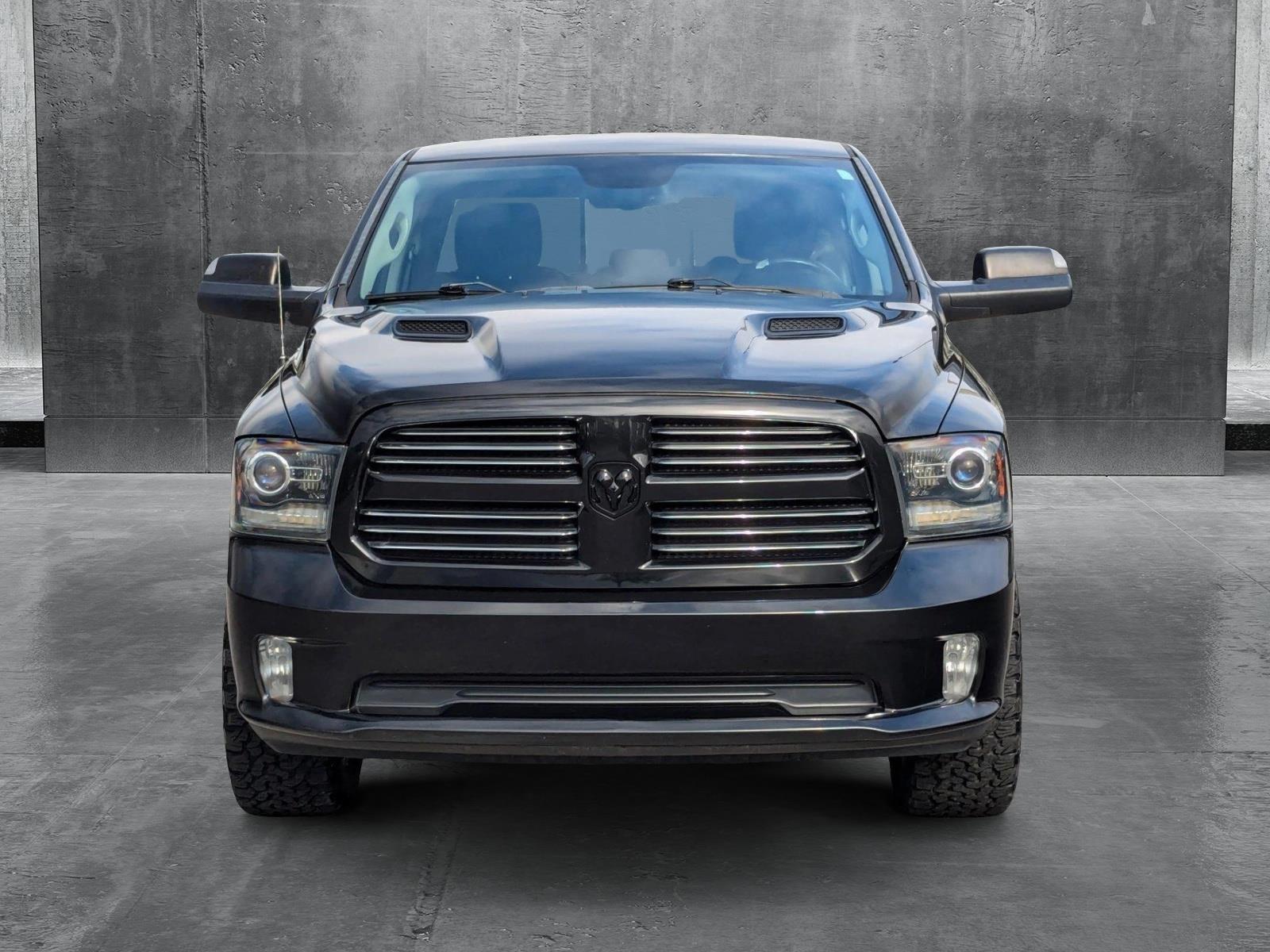 2017 Ram 1500 Vehicle Photo in St. Petersburg, FL 33713