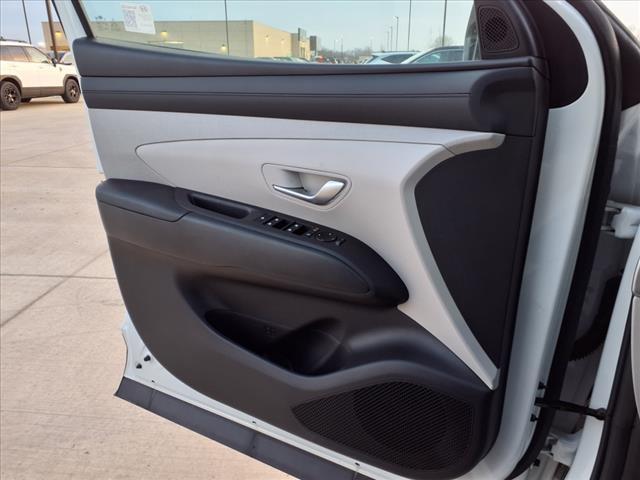 2025 Hyundai TUCSON Vehicle Photo in Peoria, IL 61615