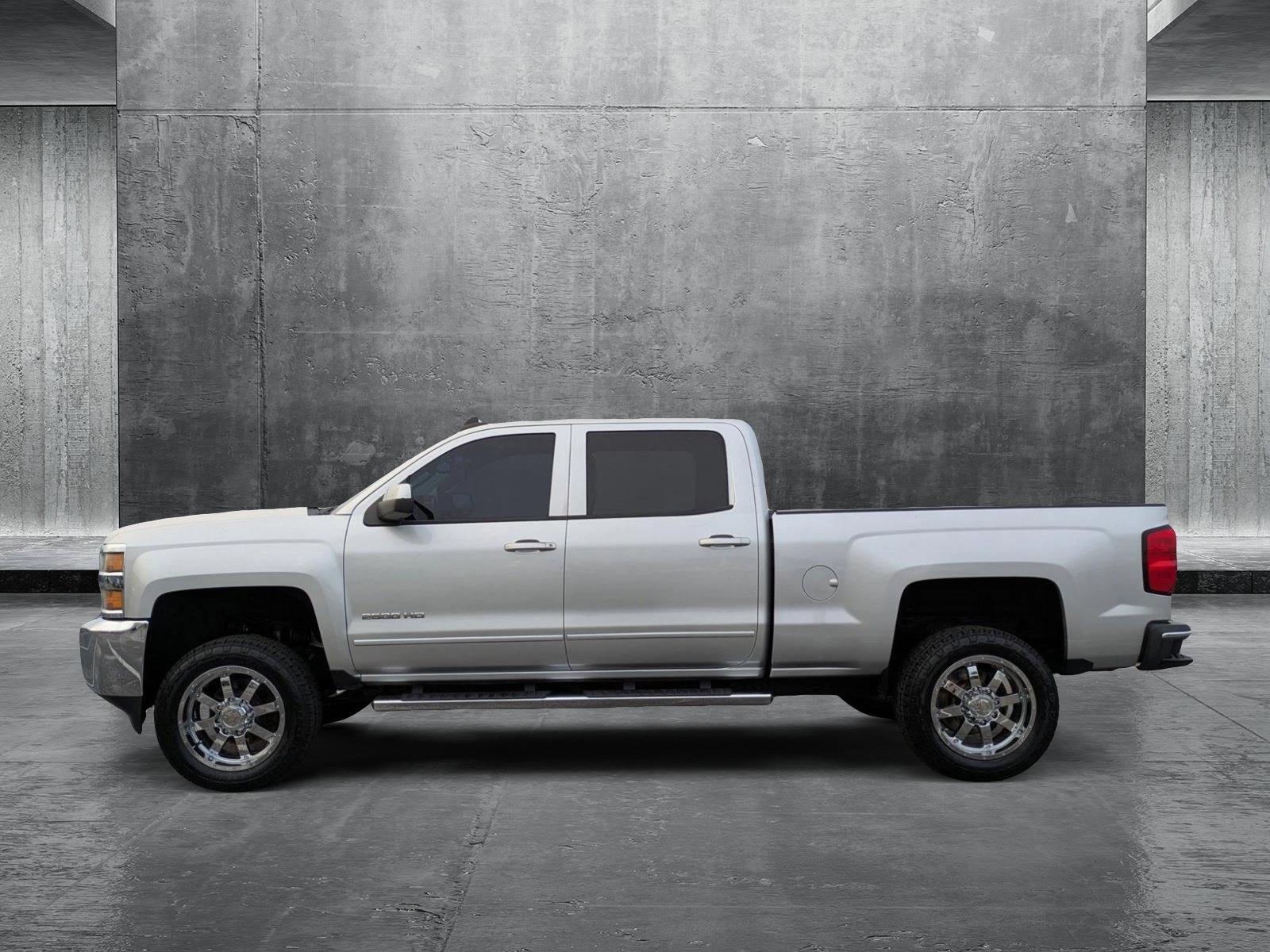 2015 Chevrolet Silverado 2500HD Built After Aug 14 Vehicle Photo in CLEARWATER, FL 33764-7163