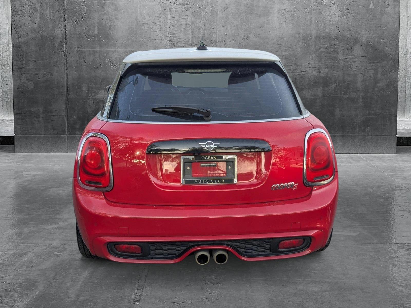 2019 MINI Hardtop 4 Door Vehicle Photo in MIAMI, FL 33134-2699