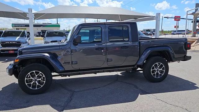 2024 Jeep Gladiator Vehicle Photo in San Angelo, TX 76901