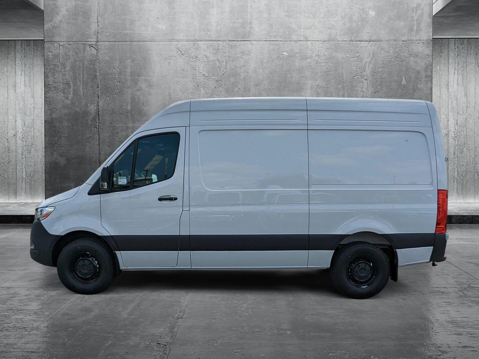 2024 Mercedes-Benz Sprinter Cargo Van Vehicle Photo in Sarasota, FL 34231