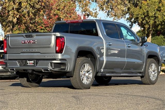 2025 GMC Sierra 1500 Vehicle Photo in ELK GROVE, CA 95757-8703