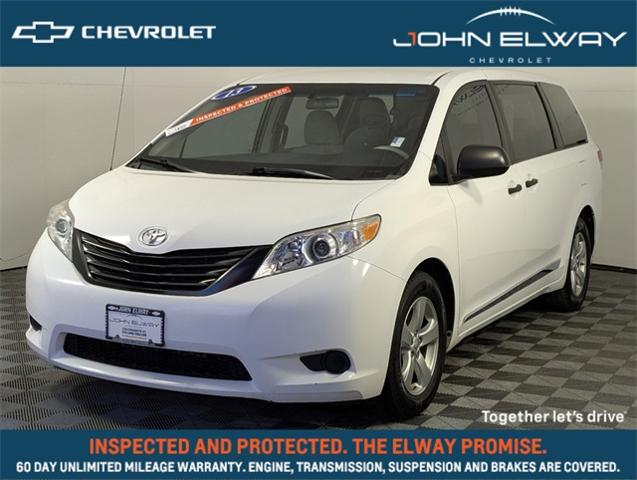 2013 Toyota Sienna Vehicle Photo in ENGLEWOOD, CO 80113-6708