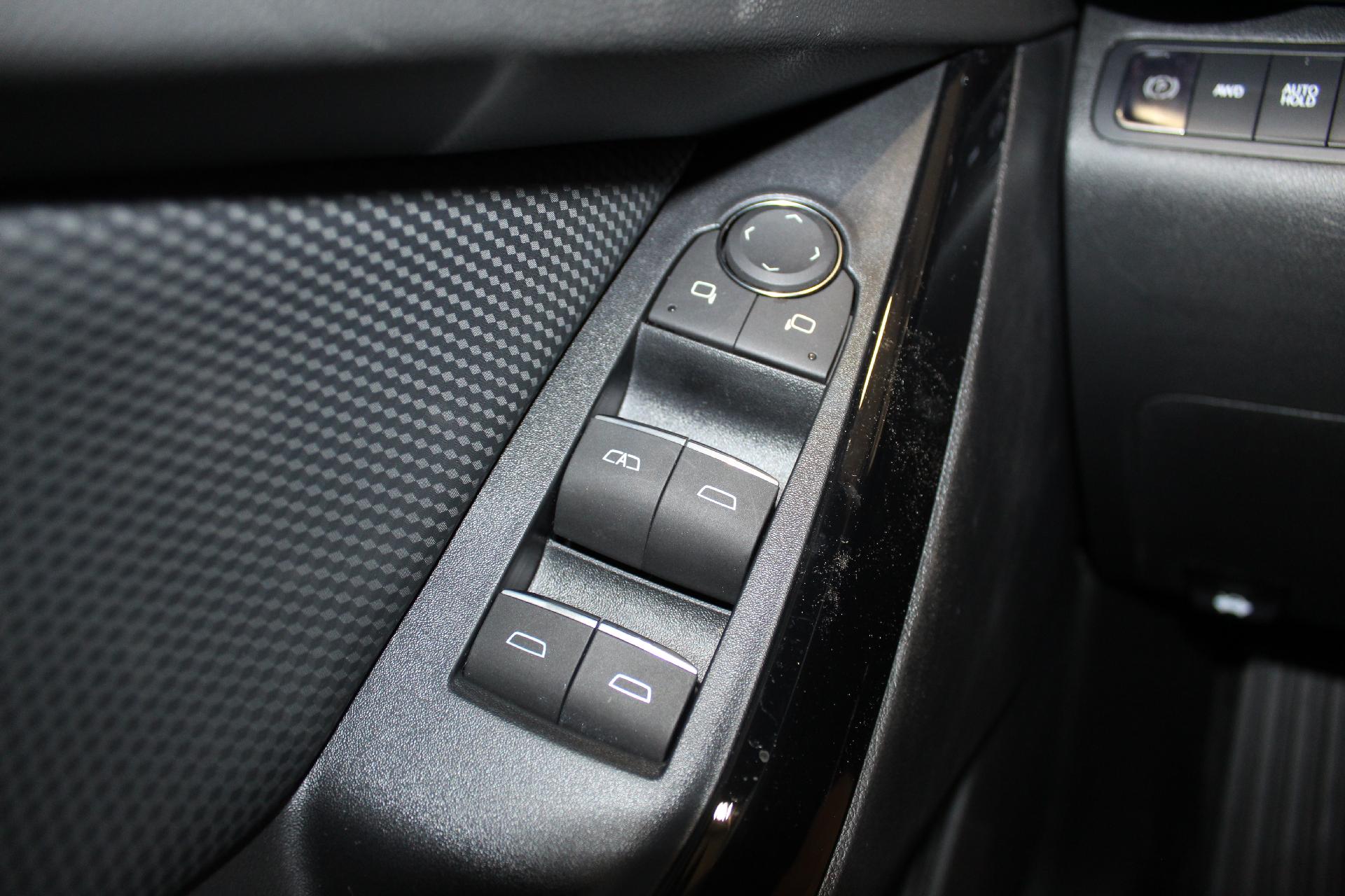 2025 Chevrolet Equinox Vehicle Photo in NORTHAMPTON, MA 01060-1120