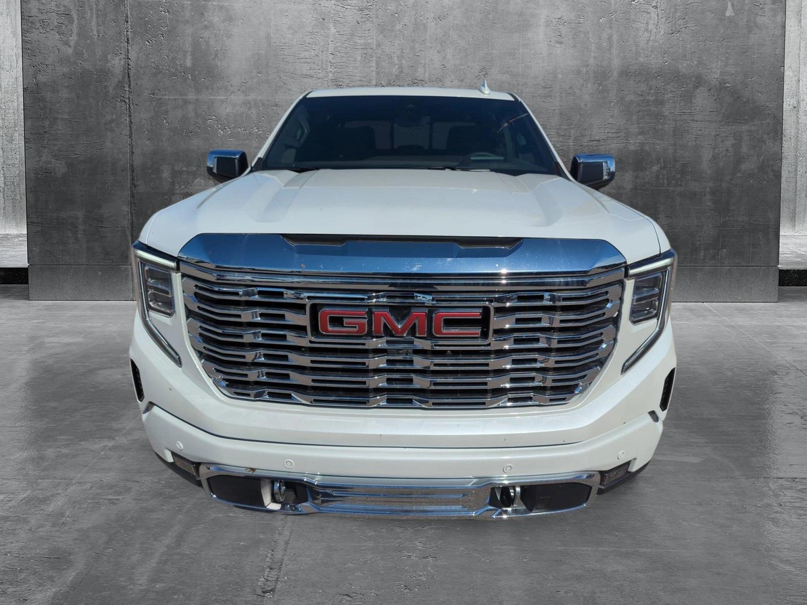 2024 GMC Sierra 1500 Vehicle Photo in MEMPHIS, TN 38115-1503