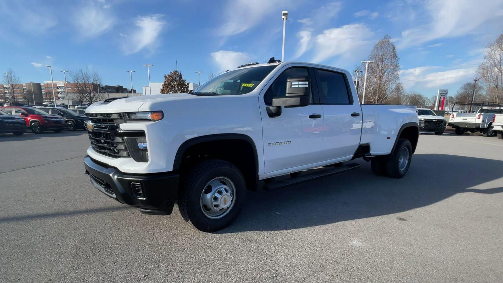 2025 Chevrolet Silverado 3500 HD Vehicle Photo in BENTONVILLE, AR 72712-4322