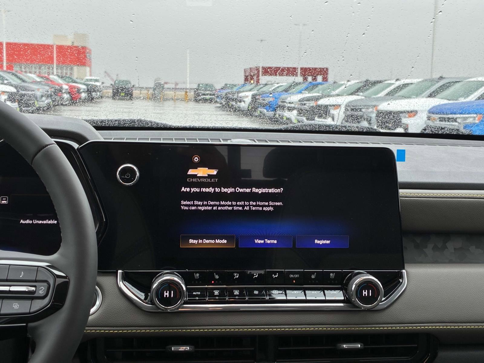 2025 Chevrolet Colorado Vehicle Photo in LOS ANGELES, CA 90007-3794