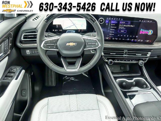 2025 Chevrolet Traverse Vehicle Photo in AURORA, IL 60503-9326