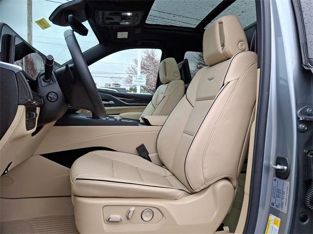 2024 Cadillac Escalade Vehicle Photo in ALLENTOWN, PA 18103-7399