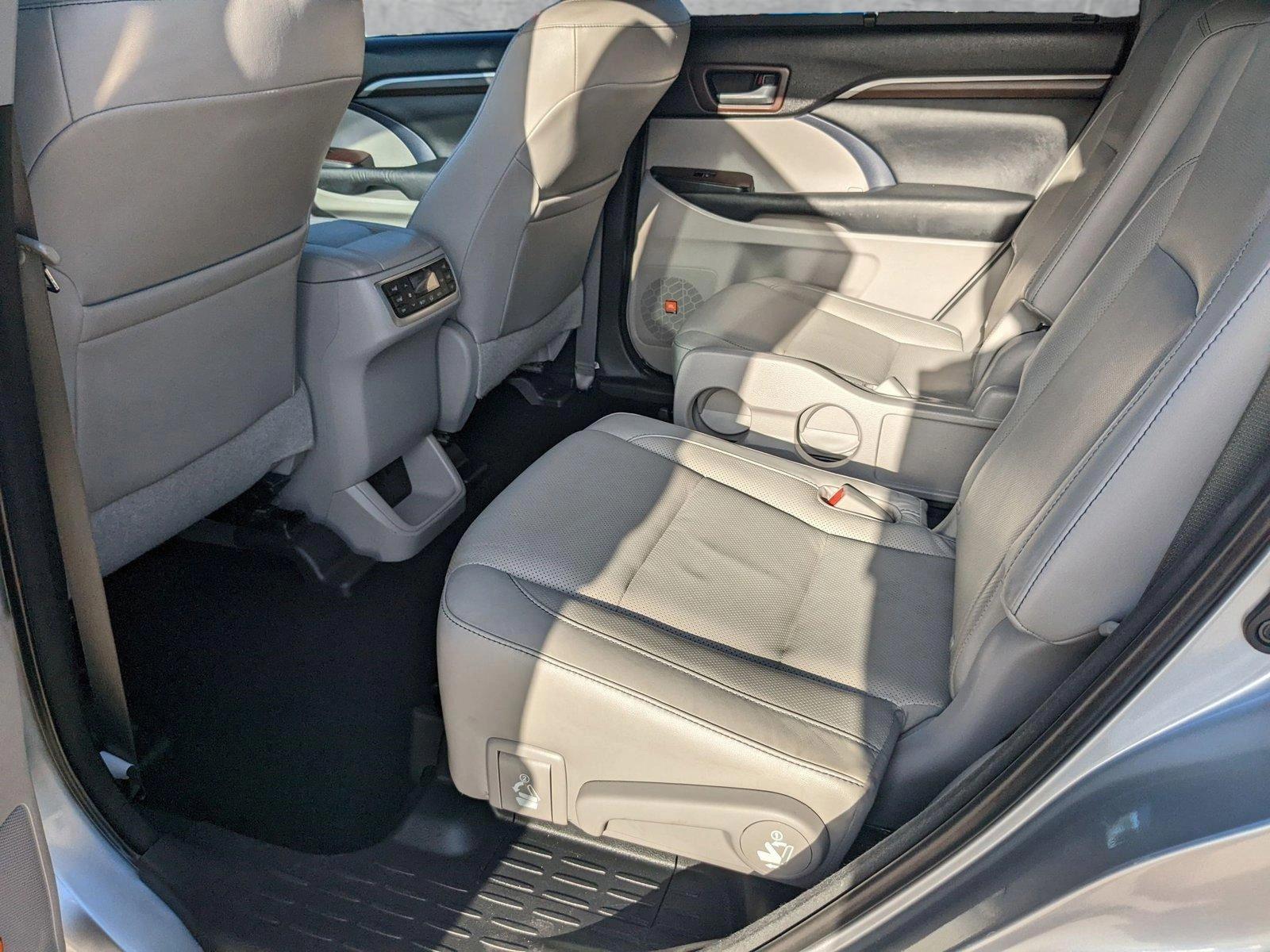 2015 Toyota Highlander Hybrid Vehicle Photo in Davie, FL 33331