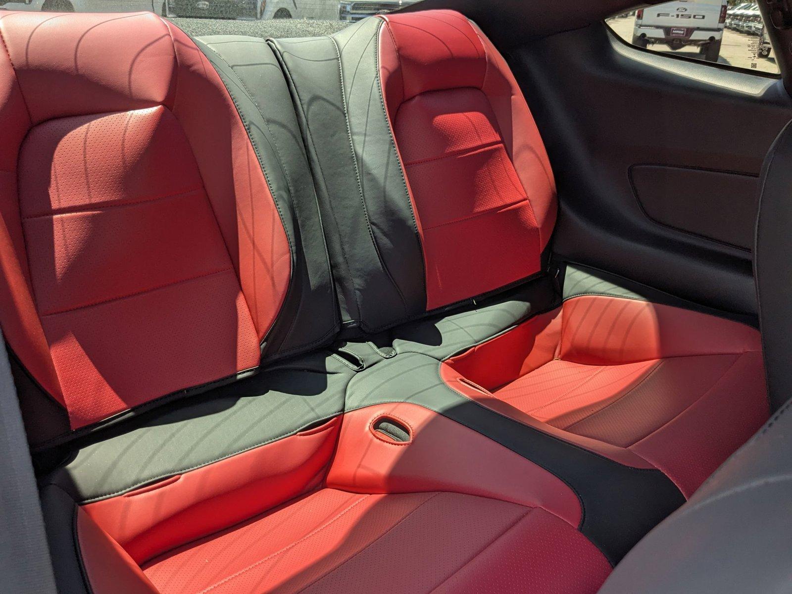 2022 Ford Mustang Vehicle Photo in St. Petersburg, FL 33713
