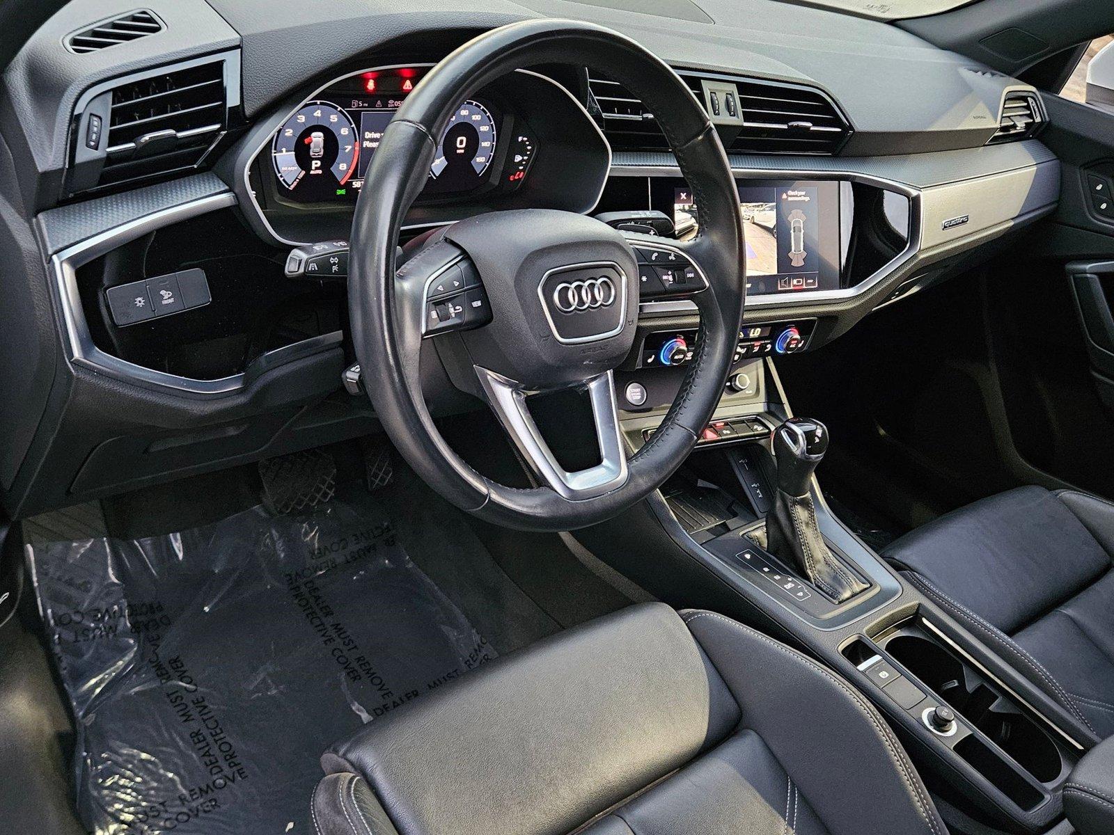 2020 Audi Q3 Vehicle Photo in Pembroke Pines , FL 33027
