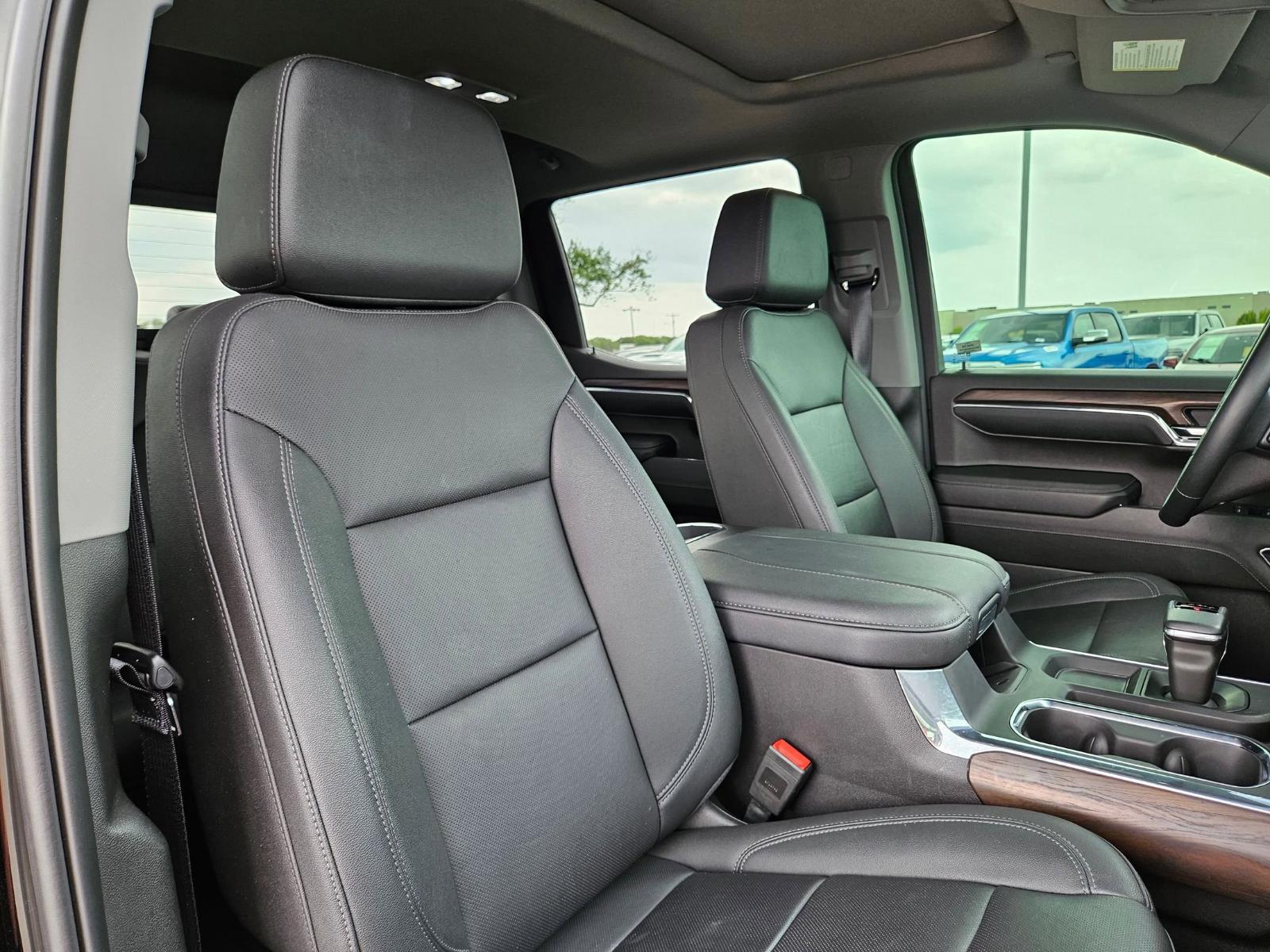 2024 GMC Sierra 1500 Vehicle Photo in Seguin, TX 78155