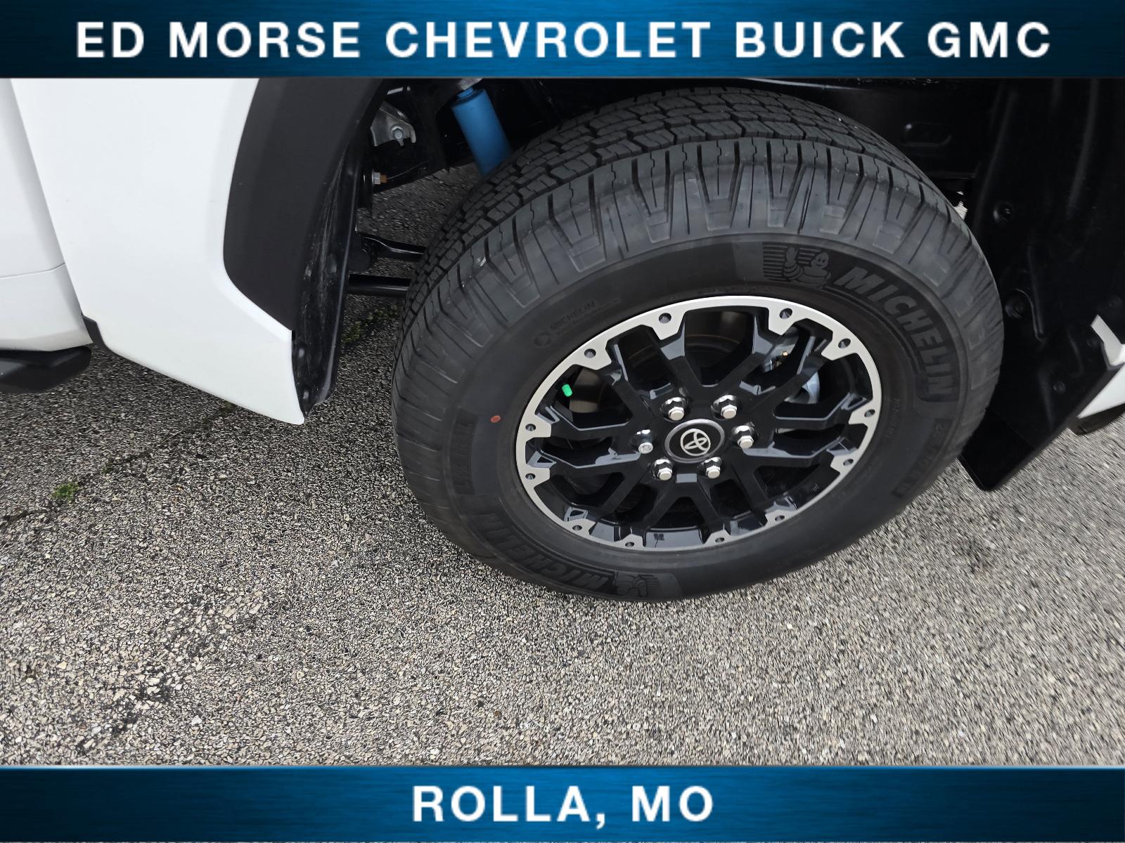 2025 Toyota Tundra 4WD Vehicle Photo in Rolla, MO 65401