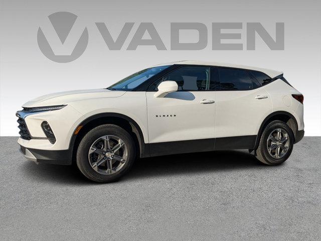 2024 Chevrolet Blazer Vehicle Photo in BRUNSWICK, GA 31525-1881