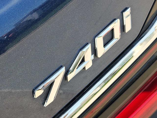 2022 BMW 740i Vehicle Photo in PLANO, TX 75024