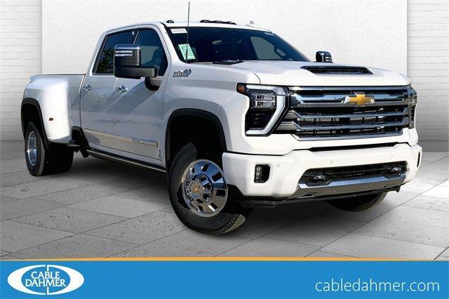 2025 Chevrolet Silverado 3500 HD Vehicle Photo in KANSAS CITY, MO 64114-4502