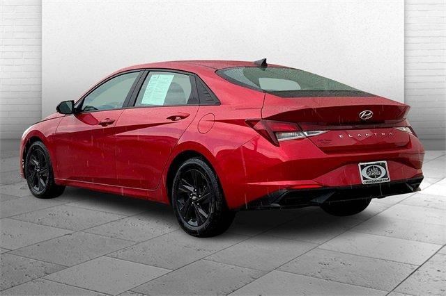 2021 Hyundai Elantra Vehicle Photo in TOPEKA, KS 66609-0000