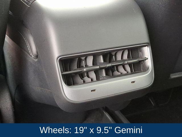 2023 Tesla Model Y Vehicle Photo in PAWLING, NY 12564-3219