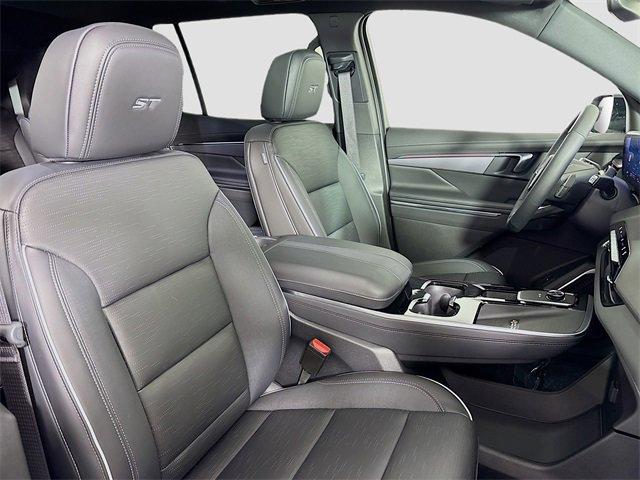 2025 Buick Enclave Vehicle Photo in PUYALLUP, WA 98371-4149