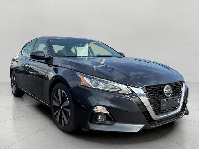 2019 Nissan Altima Vehicle Photo in Neenah, WI 54956