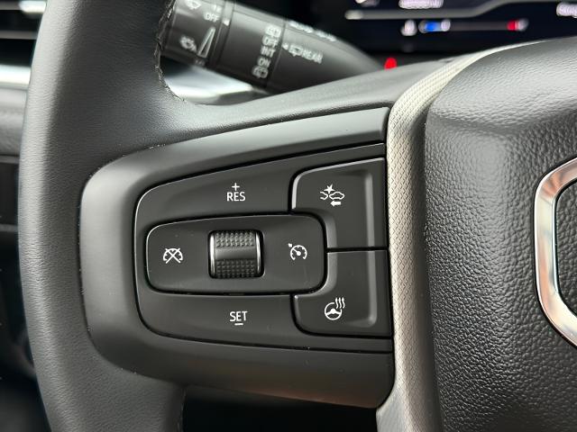 2023 GMC Yukon XL Vehicle Photo in MADISON, WI 53713-3220