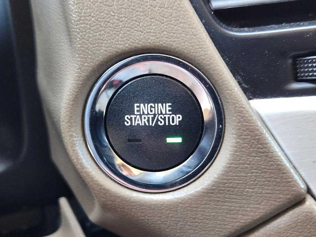 2017 GMC Yukon Vehicle Photo in DENTON, TX 76210-9321