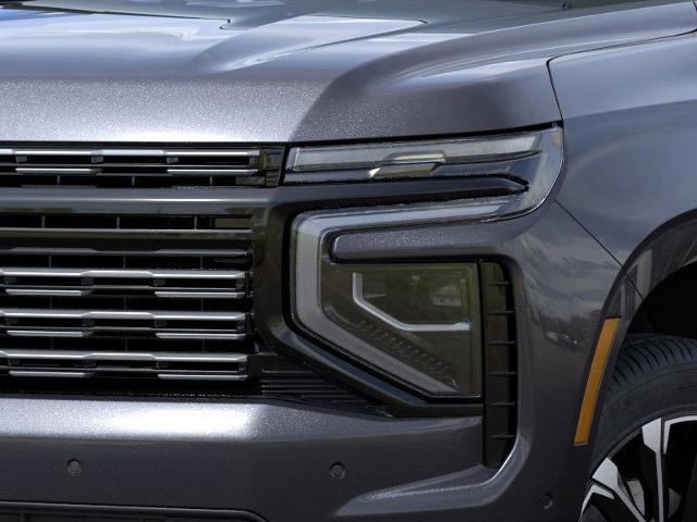 2025 Chevrolet Suburban Vehicle Photo in EVERETT, WA 98203-5662