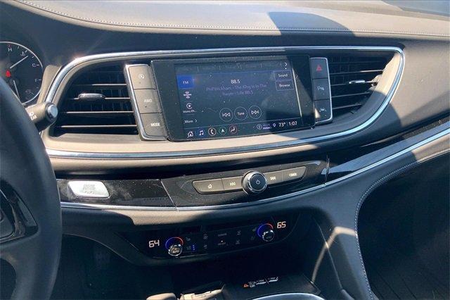 2024 Buick Enclave Vehicle Photo in TOPEKA, KS 66609-0000