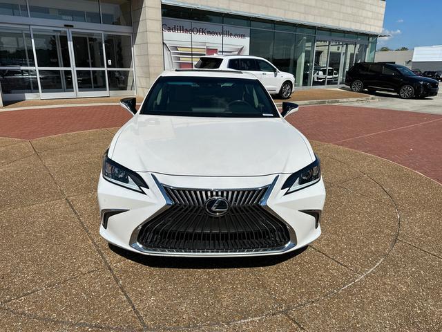 Used 2020 Lexus ES 350 with VIN 58ADZ1B1XLU067435 for sale in Knoxville, TN