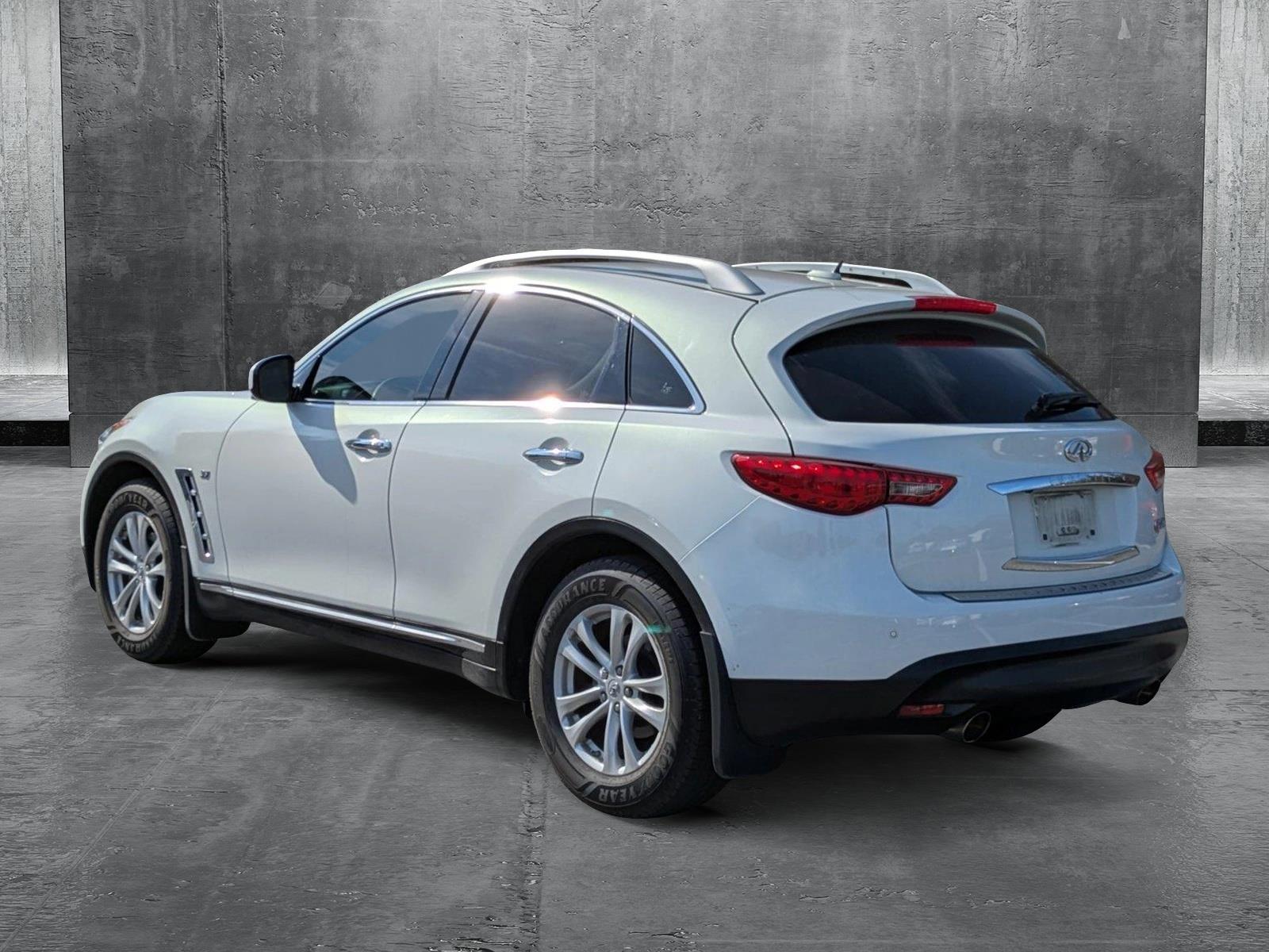 2015 INFINITI QX70 Vehicle Photo in Clearwater, FL 33761