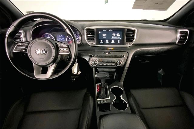 2021 Kia Sportage Vehicle Photo in Lees Summit, MO 64086