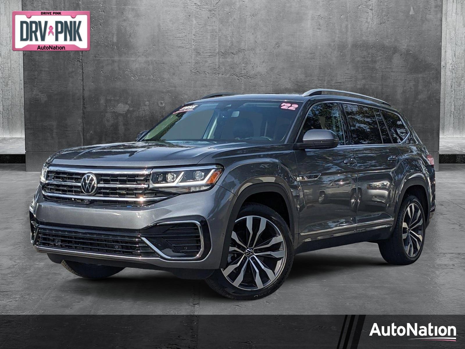 2022 Volkswagen Atlas Vehicle Photo in GREENACRES, FL 33463-3207