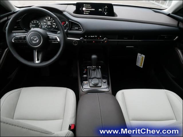 2024 Mazda CX-30 Vehicle Photo in MAPLEWOOD, MN 55119-4794