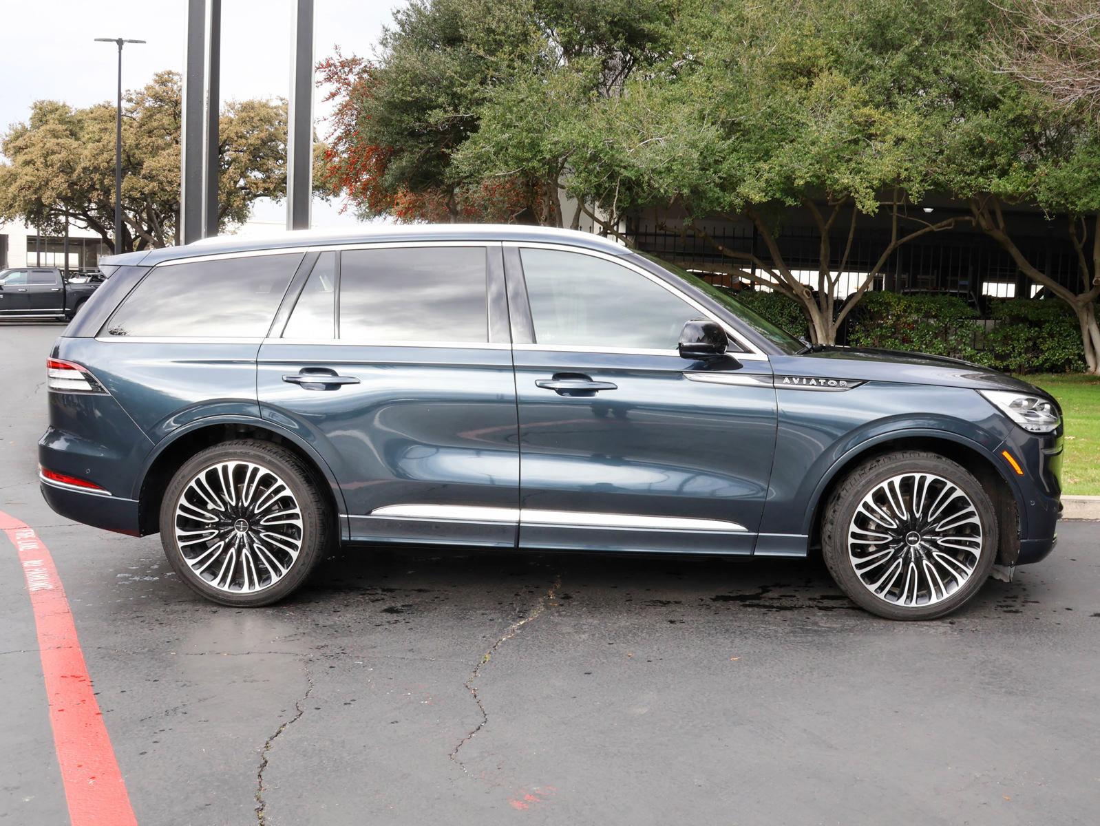 2023 Lincoln Aviator Vehicle Photo in DALLAS, TX 75209-3095