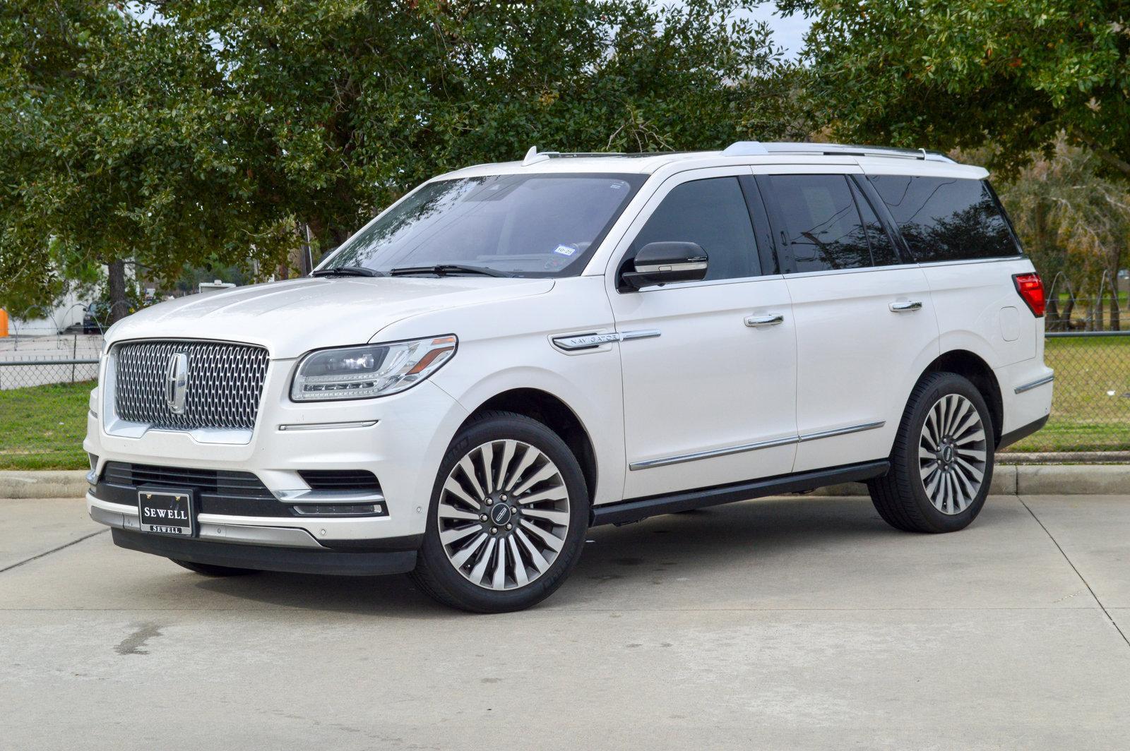 2019 Lincoln Navigator Vehicle Photo in Houston, TX 77090