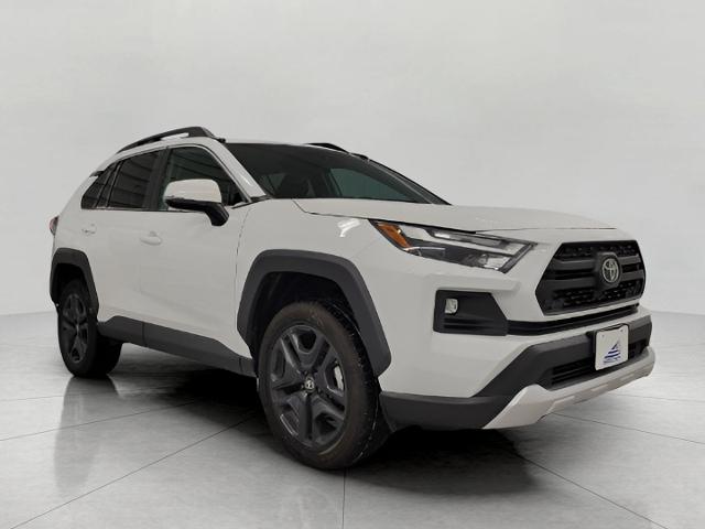 2022 Toyota RAV4 Vehicle Photo in Green Bay, WI 54304