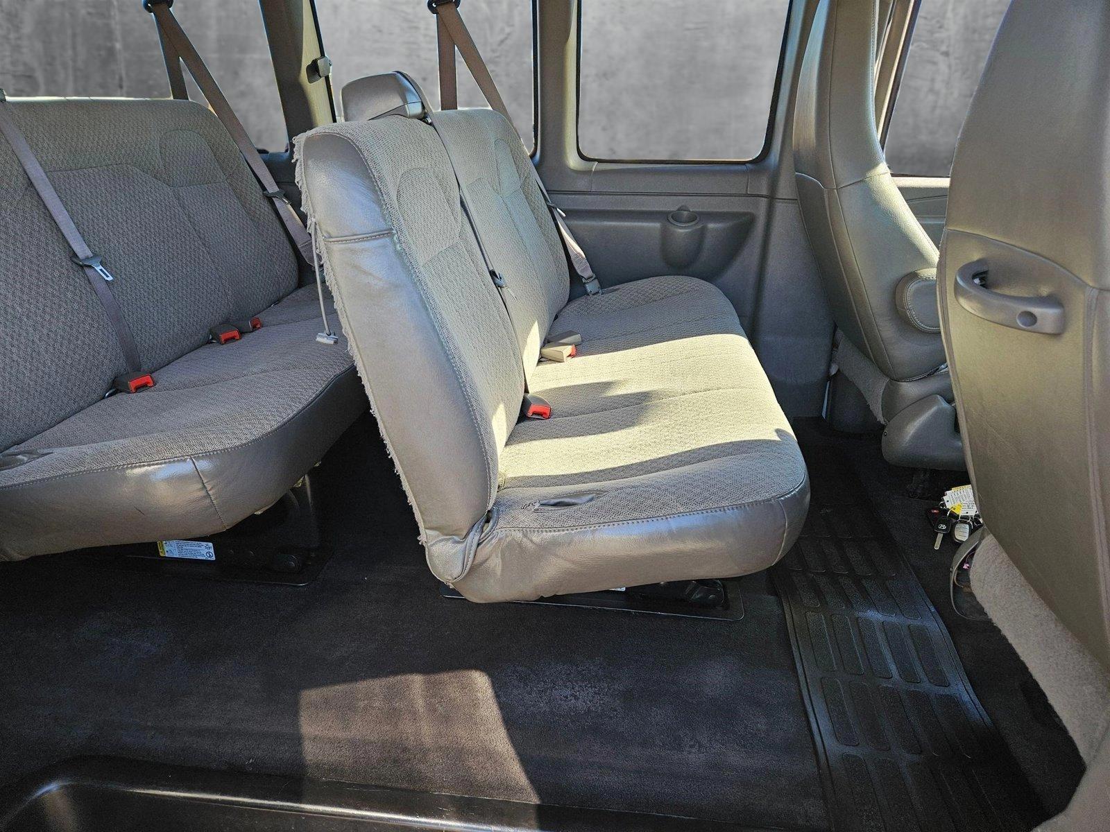 2020 Chevrolet Express Passenger Vehicle Photo in MESA, AZ 85206-4395