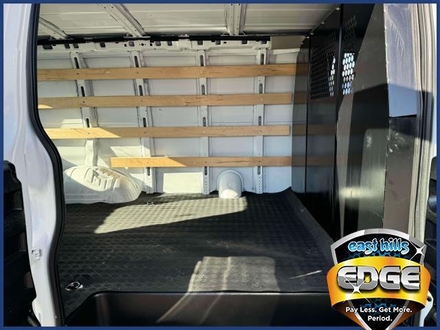 2022 GMC Savana Cargo Van Vehicle Photo in Roslyn, NY 11576