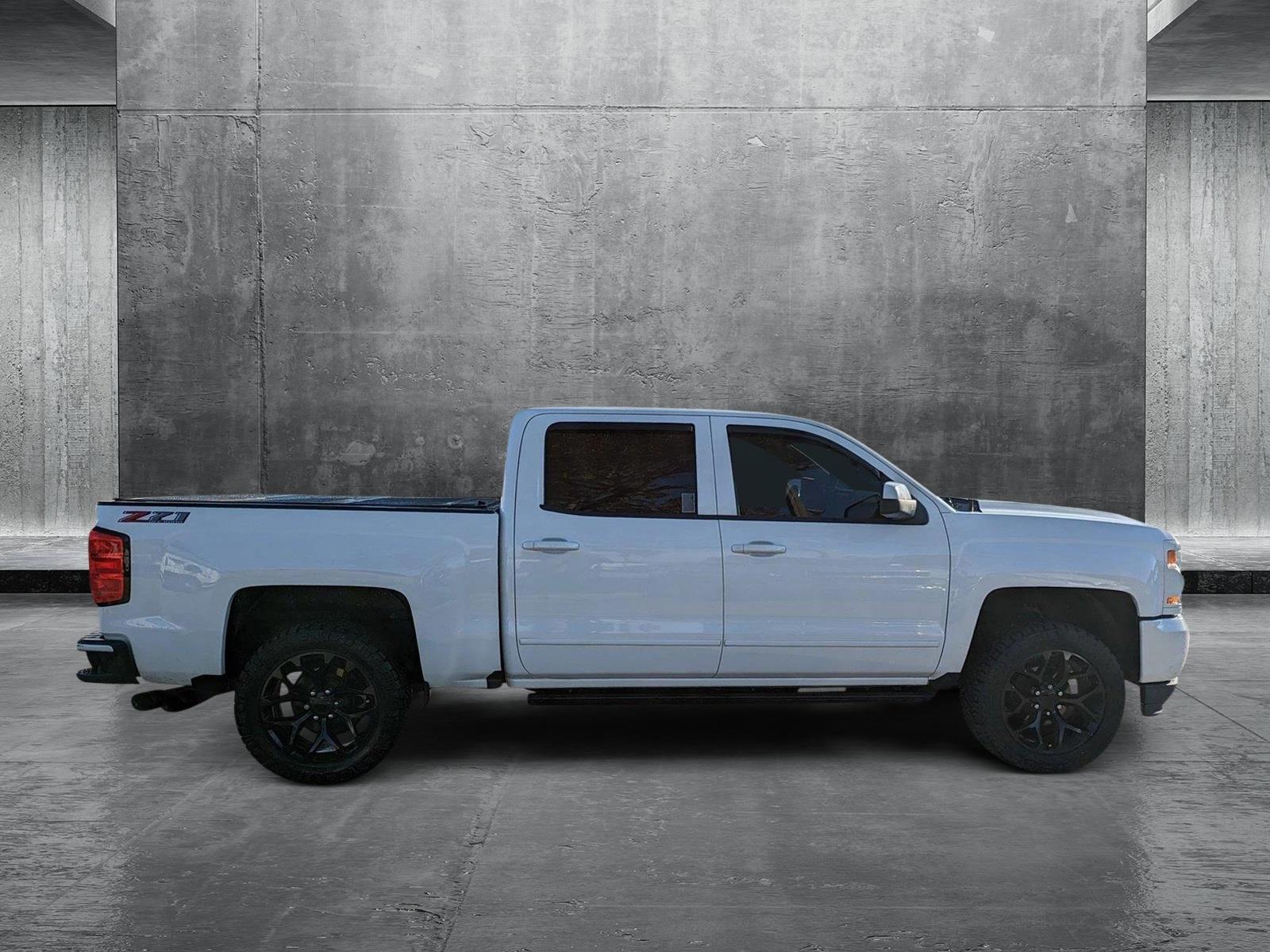 2018 Chevrolet Silverado 1500 Vehicle Photo in GREENACRES, FL 33463-3207