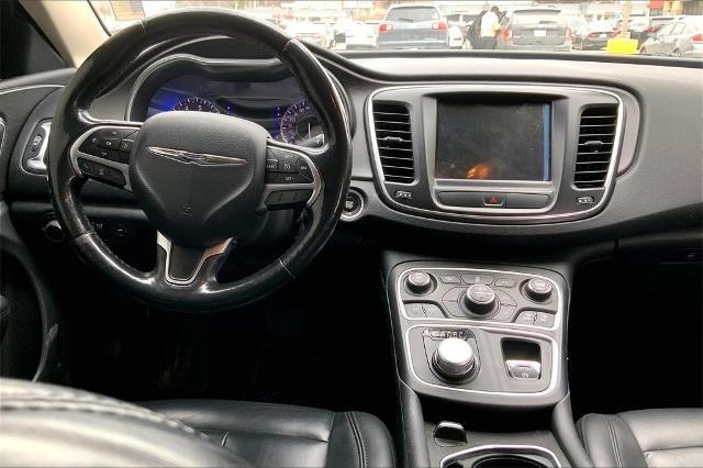 2016 Chrysler 200 Vehicle Photo in Kansas City, MO 64114