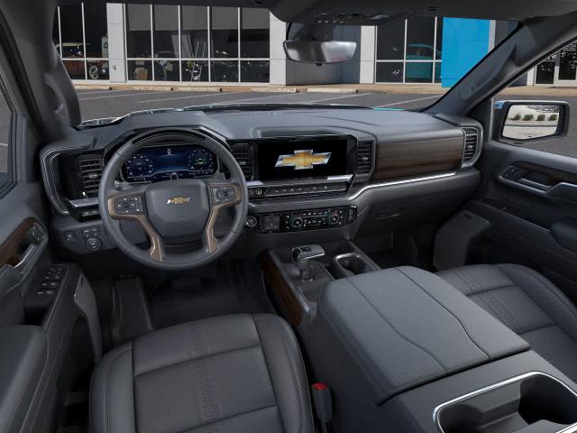 2025 Chevrolet Silverado 1500 Vehicle Photo in MOON TOWNSHIP, PA 15108-2571