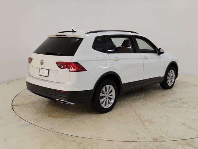 2020 Volkswagen Tiguan Vehicle Photo in PINEVILLE, NC 28134-8495