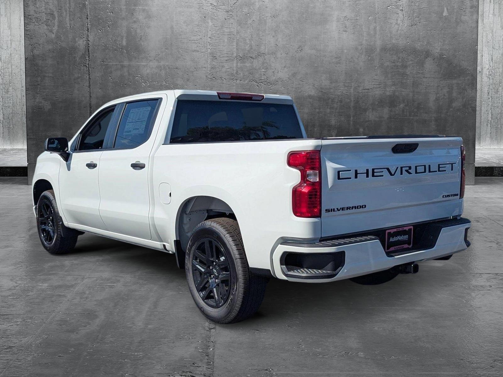 2025 Chevrolet Silverado 1500 Vehicle Photo in GREENACRES, FL 33463-3207