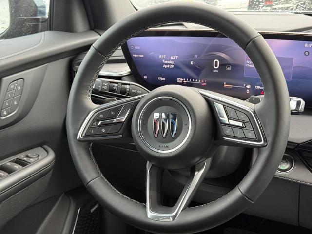 2025 Buick Enclave Vehicle Photo in COLUMBIA, MO 65203-3903